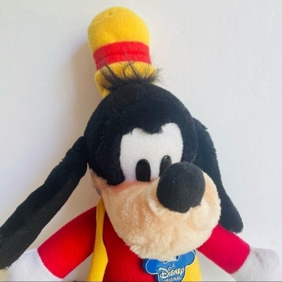 Disney Vintage Goofy Plush Official Disney Park Merchandise - Picture 2 of 7